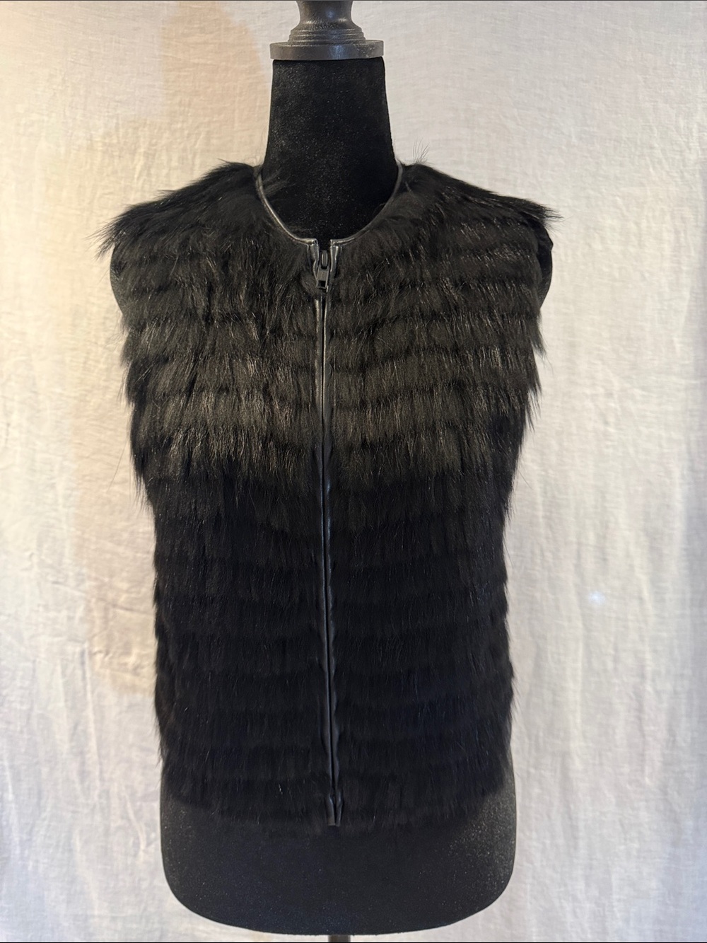 Theory Foley Belgian Raccoon Zip Vest size S (best guess)